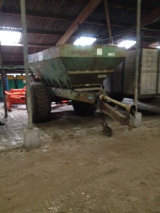 kuxman 8 ton in Aldeboarn,