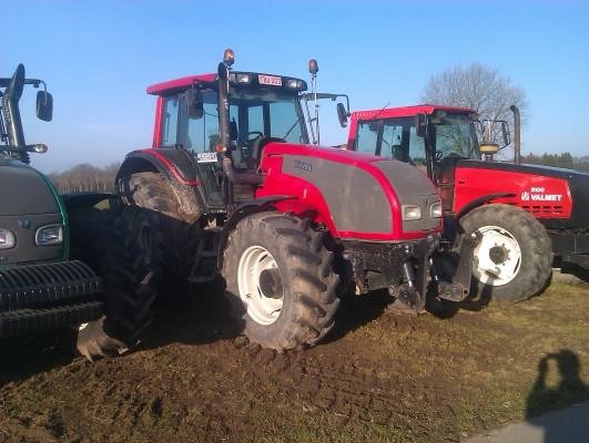 2007 Valtra T161h in Libramont-Chevigny,