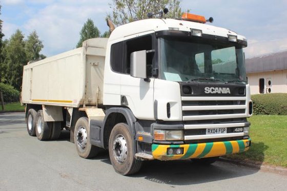 2004 Scania 124 420 in