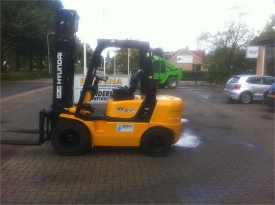 2006 Hyundai HDF 30-5 in
