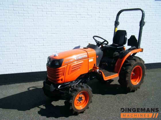 2015 Kubota B2420 in Bruchem,