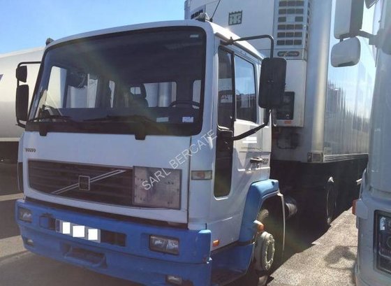 Volvo FL7 in Saint-Priest, France