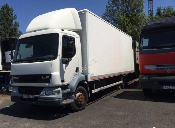 DAF LF55 250 in Saint-Priest,