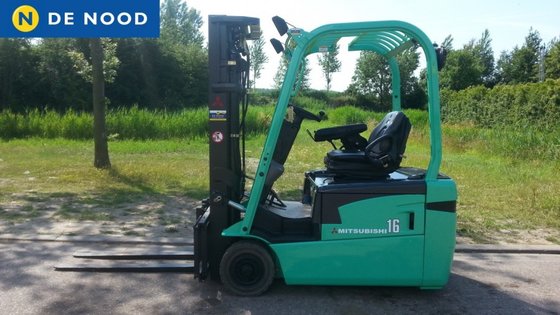 2006 Mitsubishi FB16NT in 's-Gravenpolder,
