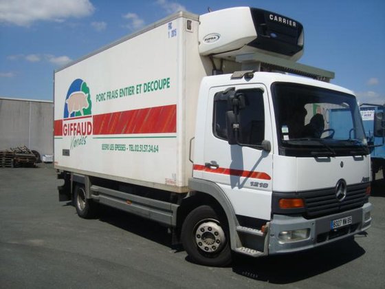 Mercedes-Benz Atego in Saint-Jean-de-Linières, France