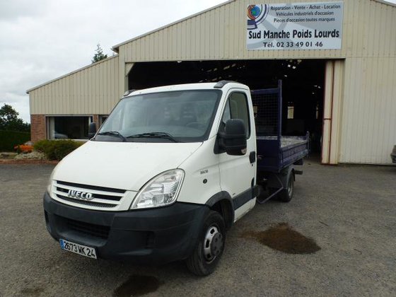 Iveco Daily in Saint-Germain-en-Coglès, France