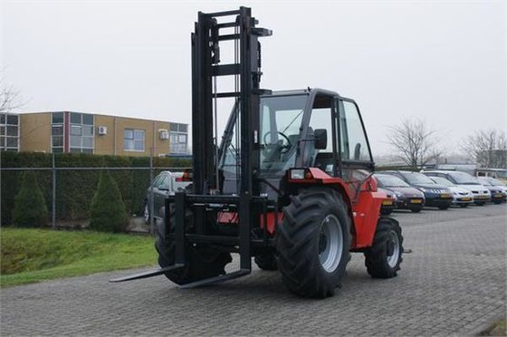 2012 Manitou M30-4 in Berlikum,