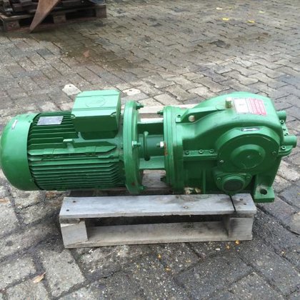 reductor electromotor in Zevenbergschen Hoek,