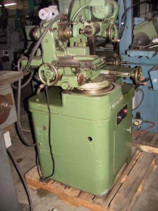 MT MONOSET, CINCINNATI, assorted tooling,