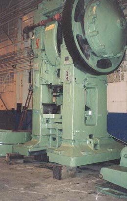 1600 Ton, Eumuco, 280mm Str.,