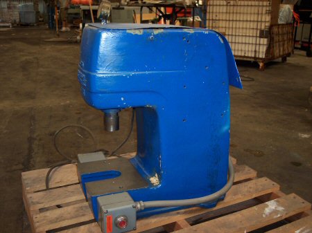1 Ton, DENISON, 3"Str, 8
