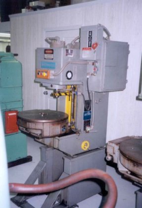 6Ton, Denison, 8"Str, 7 1/2"DLO,