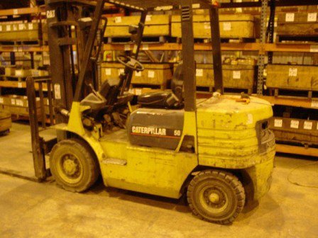 8738 Lb Caterpillar GP25 in