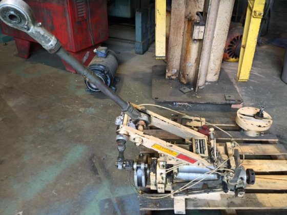 3" W. x 1-1/2" Str