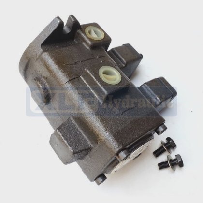 用于平路机的低压变量双叶片泵 VP20-20-FA3