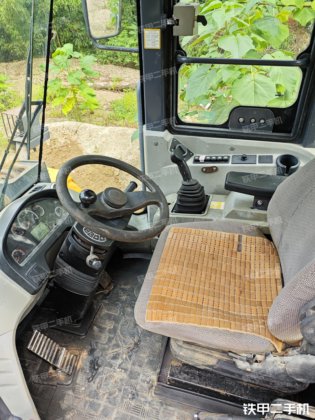 2017 XCMG LW500FV