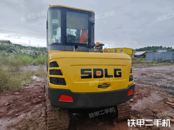 2021 SDLG E655F