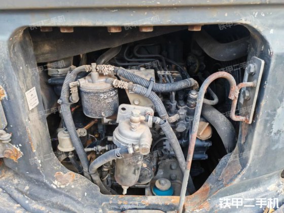 2015 KOMATSU PC30MR-3