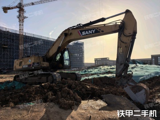 2017年 SANY SY215C