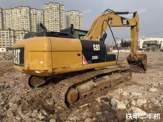 2018年 キャタピラー 326D2 L