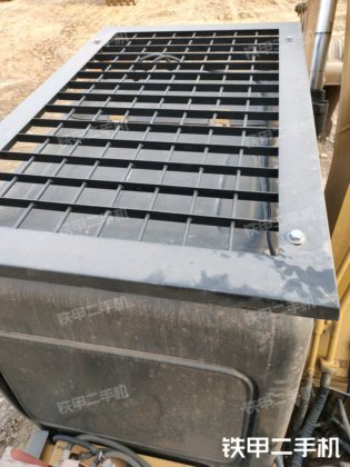 2015年 卡特彼勒 320D2