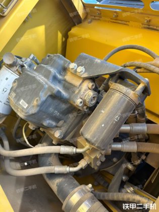 2020年コマツPC200-8M0