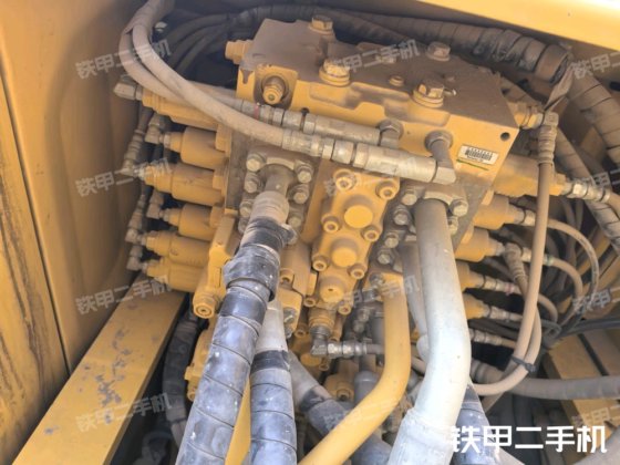 2020年コマツPC200-8M0