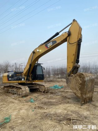 2016 年 CAT 329D2L