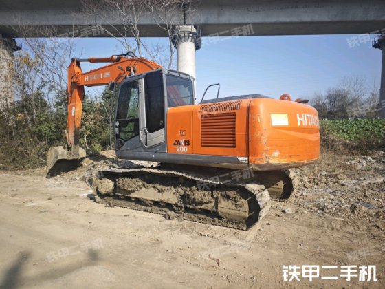 2013年日立 ZX200-3