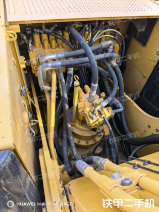 2017 CATERPILLAR 323D2L