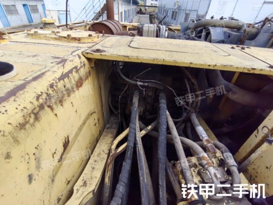 2004 コマツ PC200-7