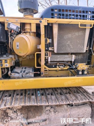 2018 年 CAT 326D2 L