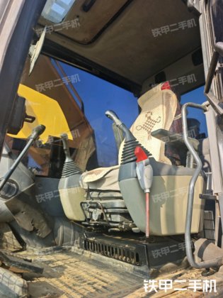 2019年コマツPC220-8M0