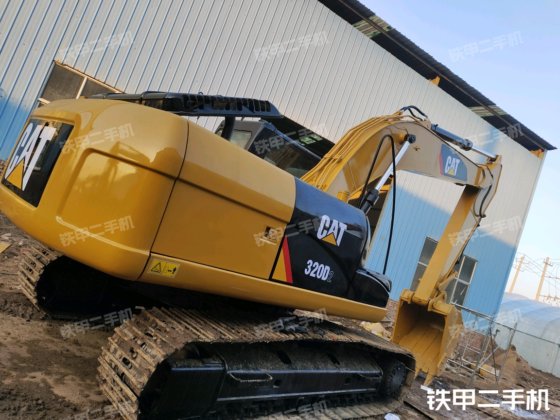 2013年キャタピラー 320D