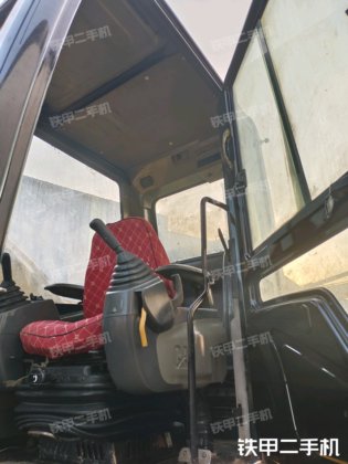 2013年キャタピラー 320D