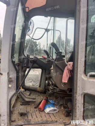 2012年Takeuchi TB180