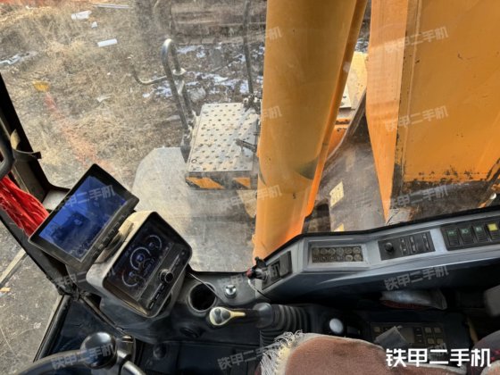 2016 HYUNDAI R210W-9