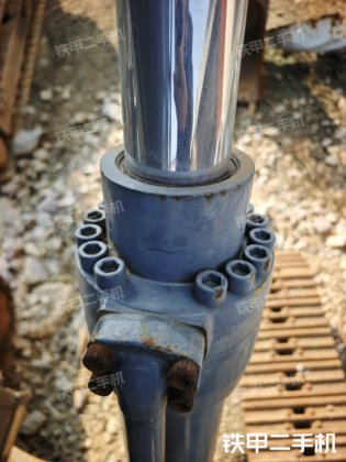 2014 年 John Deere E210LC