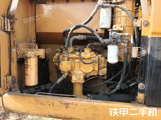 2011 凯特彼勒 323DL