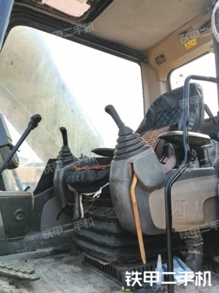 2011 凯特彼勒 323DL