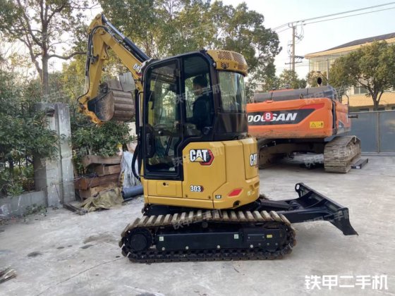 卡特彼勒 303CR