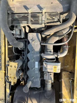 2016 小松 PC210-8M0