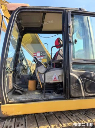 2016 CATERPILLAR 320D2