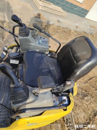 2019 Yanmar Vio17