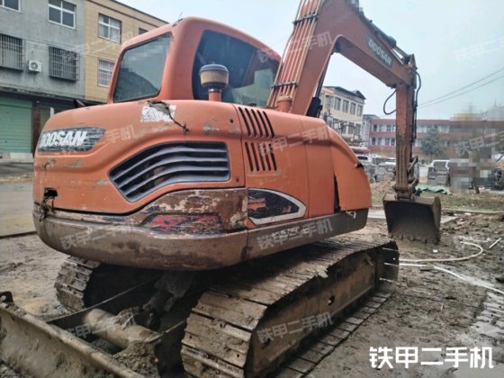 2017 DOOSAN DX75-9C