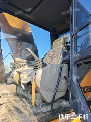 2018 年凯斯 CX360