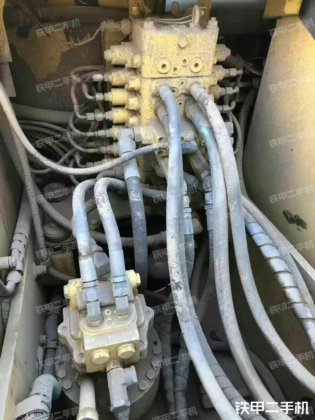 2014年 コマツ PC130-7