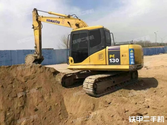 2014年 コマツ PC130-7