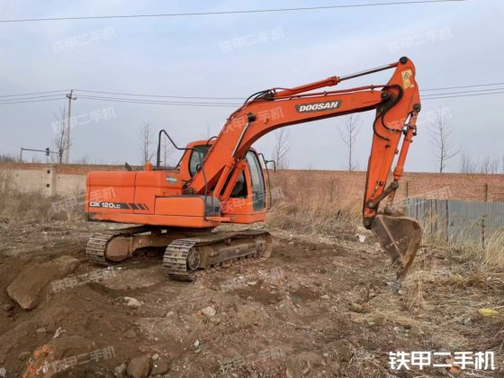 2016 DOOSAN DX120