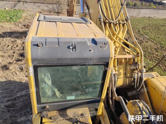 2018年式コマツPC460LC-8